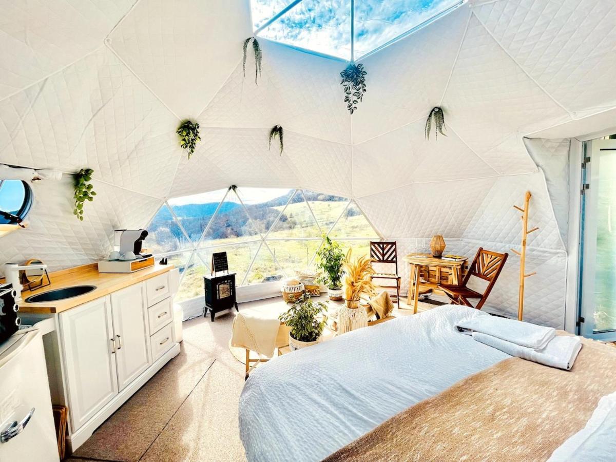 מלון Maiersdorf Glamping Hohe Wand - Zelt Mit Sternenfenster Und Whirlpool מראה חיצוני תמונה