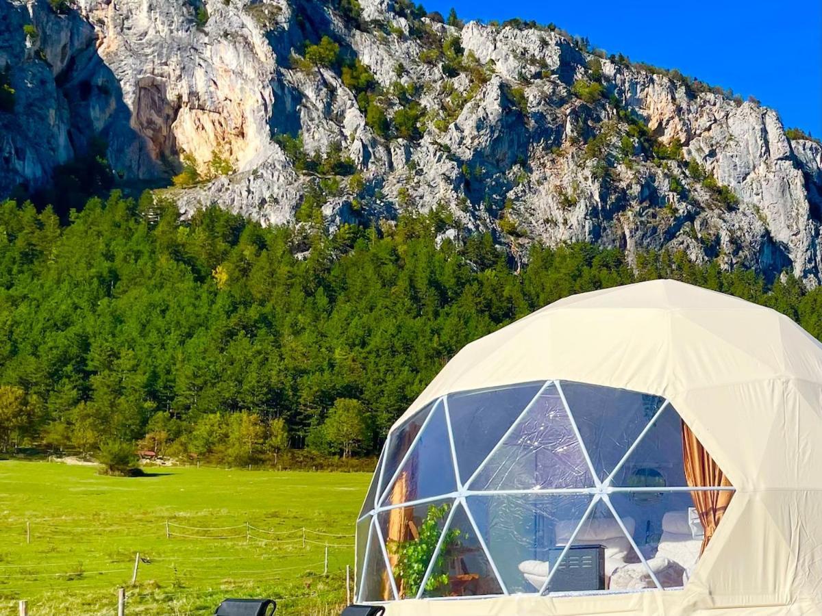 מלון Maiersdorf Glamping Hohe Wand - Zelt Mit Sternenfenster Und Whirlpool מראה חיצוני תמונה