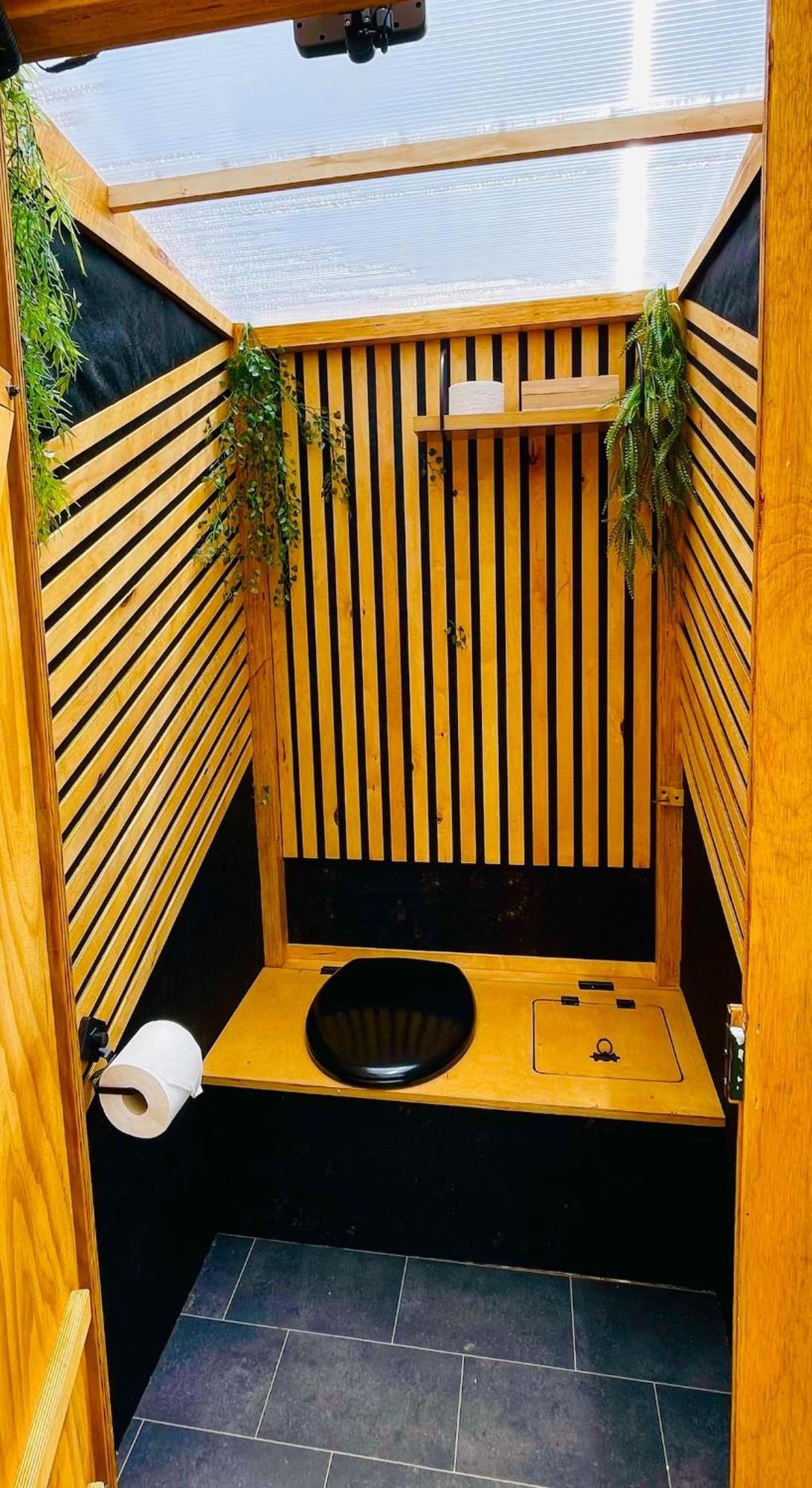 מלון Maiersdorf Glamping Hohe Wand - Zelt Mit Sternenfenster Und Whirlpool מראה חיצוני תמונה